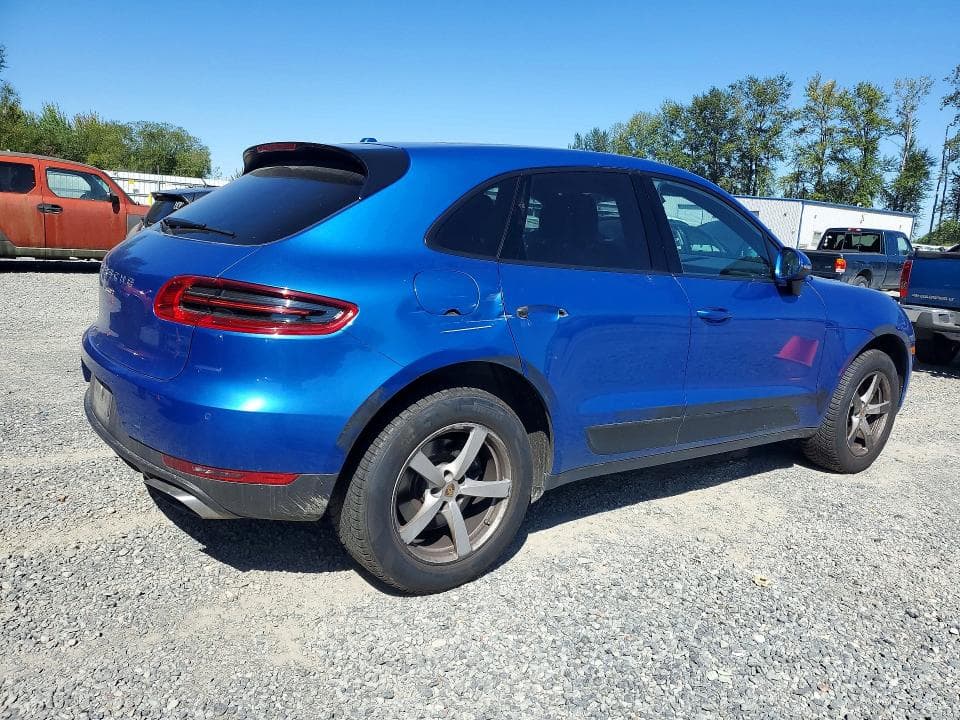 2018 PORSCHE MACAN 3