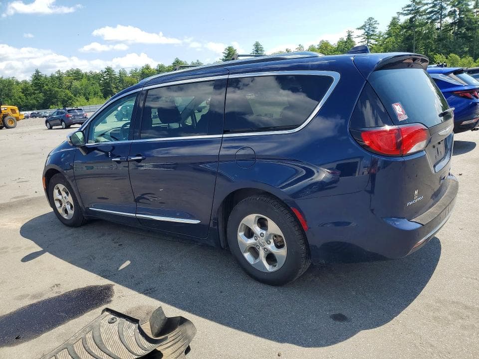 2018 CHRYSLER PACIFICA HYBRID LIMI 2