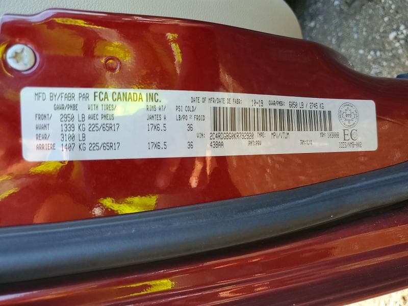 2019 DODGE GRAND CARAVAN SE 14