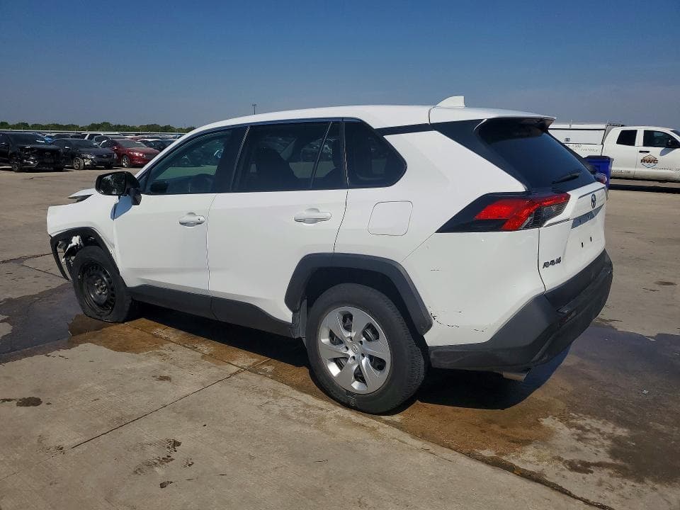 2025 TOYOTA RAV4 LE 2