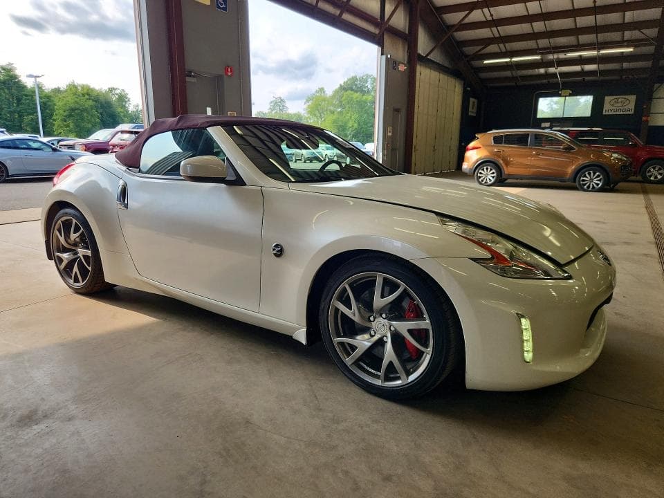 2017 NISSAN 370Z ROADSTER 4