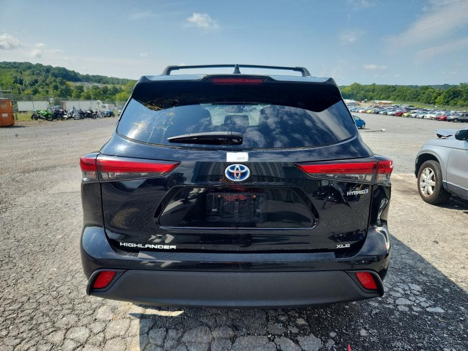 2021 TOYOTA HIGHLANDER HYBRID XLE 6