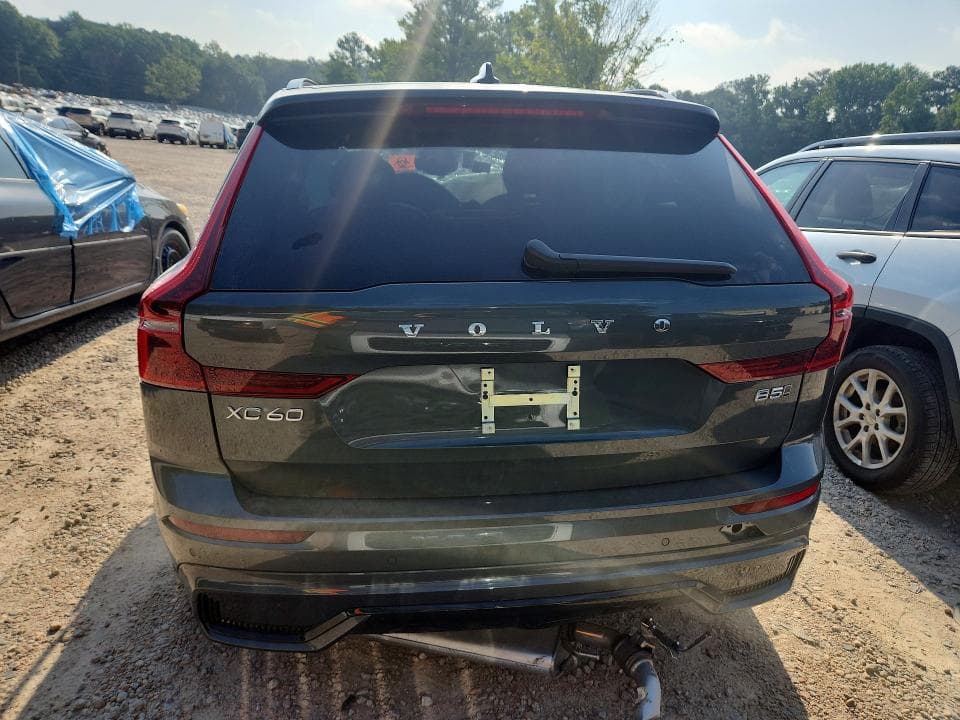 2026 VOLVO XC60 PLUS 6