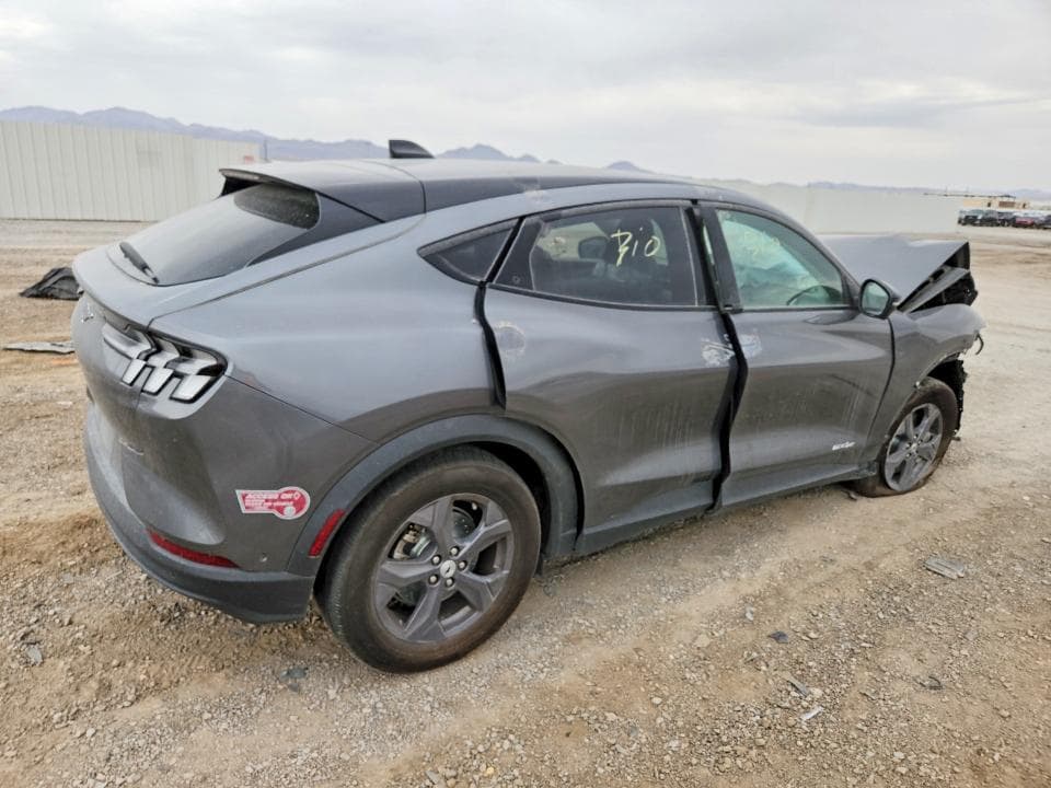 2023 FORD MUSTANG MACH-E SELECT 3