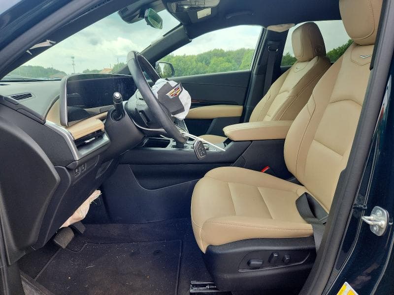 2024 CADILLAC XT4 LUXURY 7