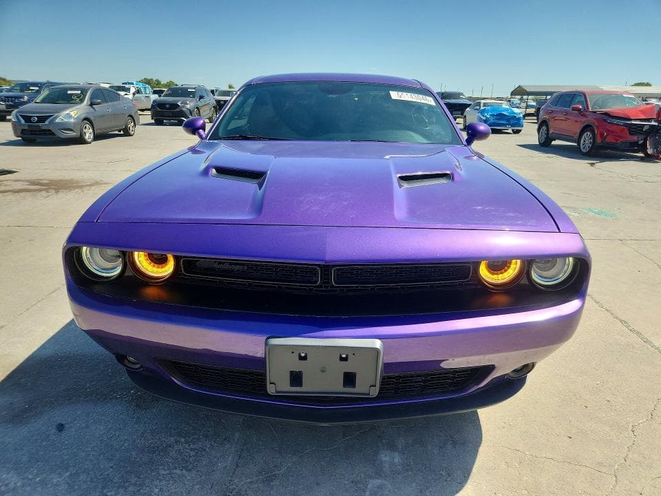 2023 DODGE CHALLENGER SXT 5