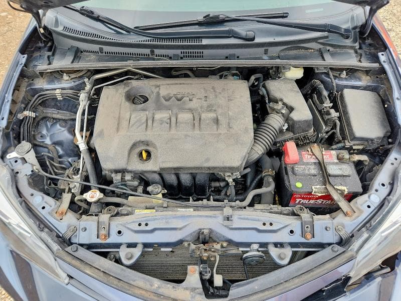 2017 TOYOTA COROLLA SE 11