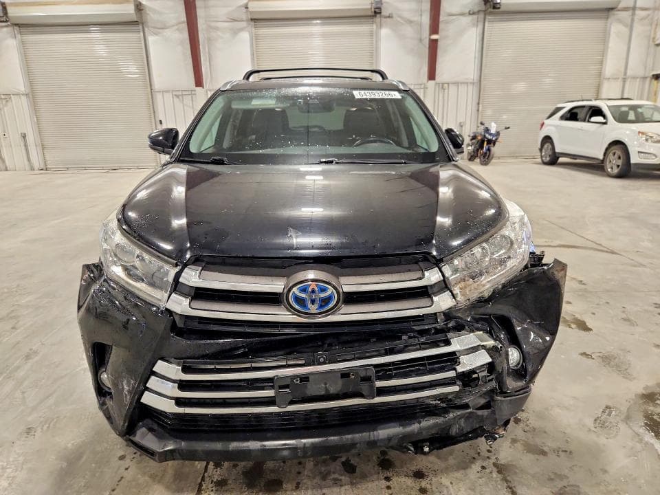2017 TOYOTA HIGHLANDER HYBRID LIMITED PLATINUM 5