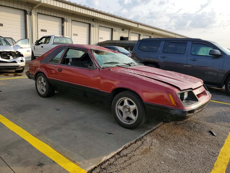 1985 FORD MUSTANG LX 4
