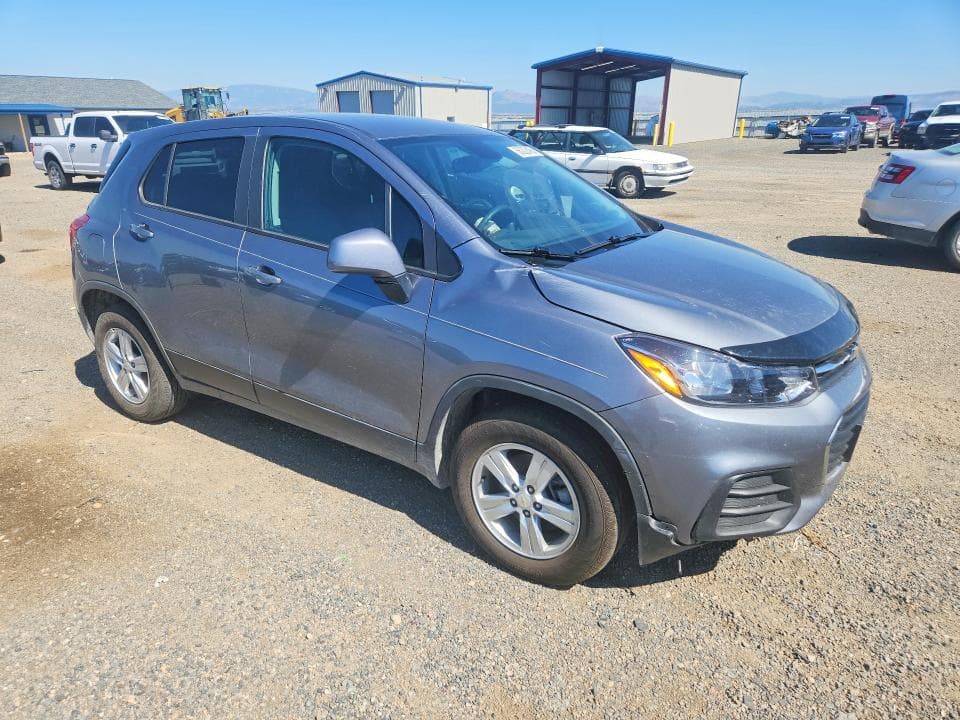 2020 CHEVROLET TRAX LS 4