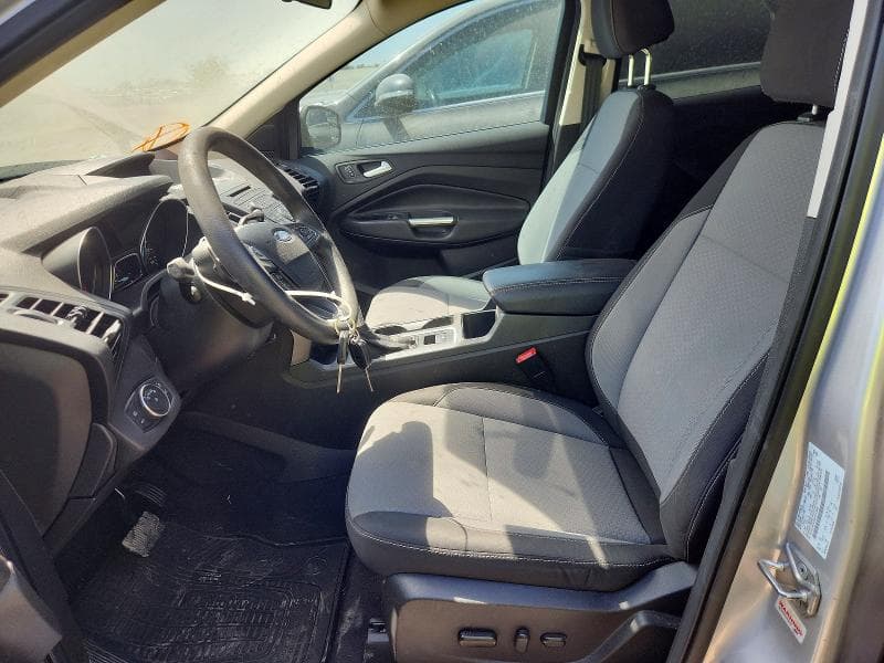 2017 FORD ESCAPE SE 7