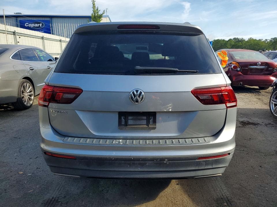 2019 VOLKSWAGEN TIGUAN S 6