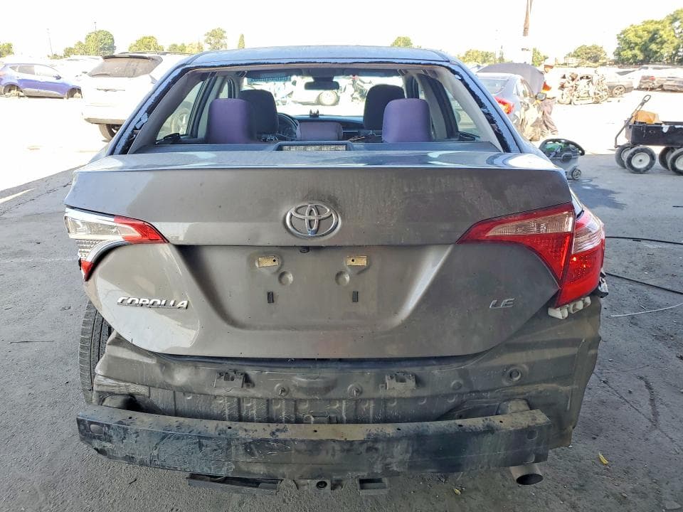 2018 TOYOTA COROLLA LE 6