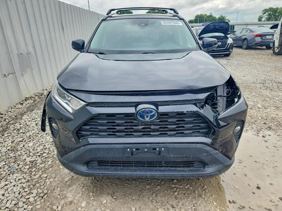 2019 TOYOTA RAV4 HYBRID XLE 5