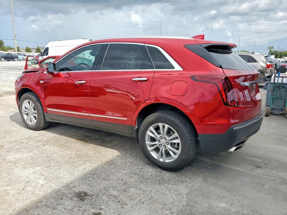 2022 CADILLAC XT5 LUXURY 2