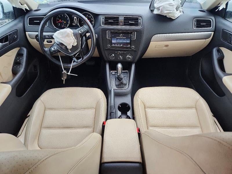 2017 VOLKSWAGEN JETTA SE 8