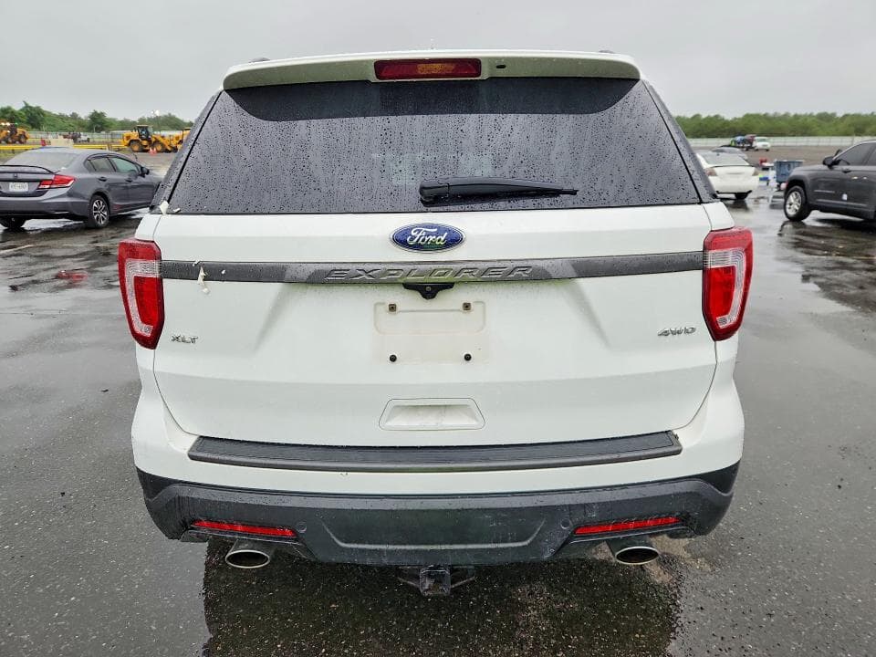 2019 FORD EXPLORER XLT 6