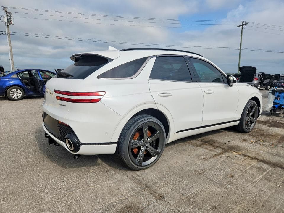2025 GENESIS GV70 3.5T SPORT 3
