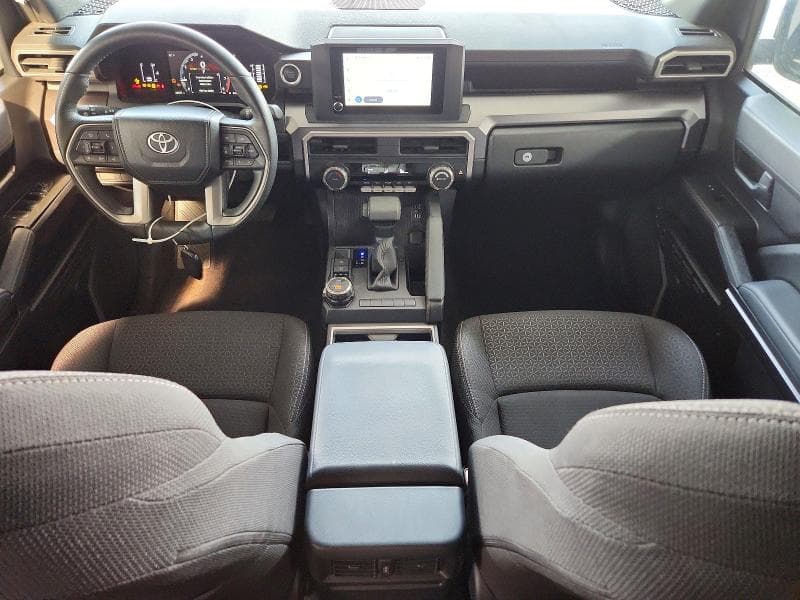 2025 TOYOTA 4RUNNER SR5 8