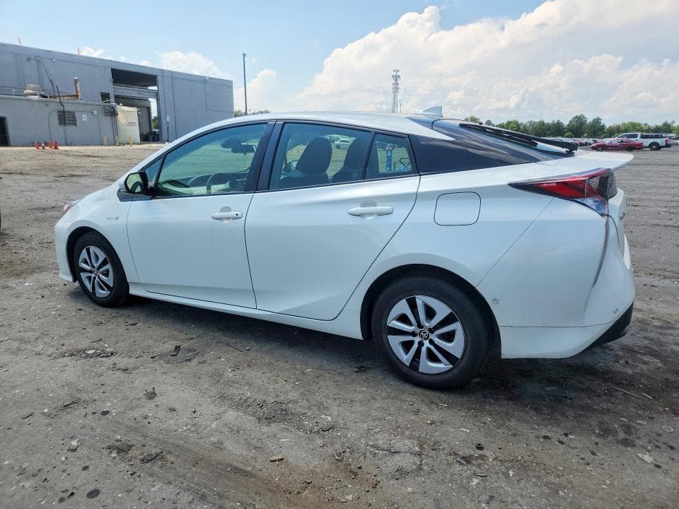 2018 TOYOTA PRIUS THREE 2