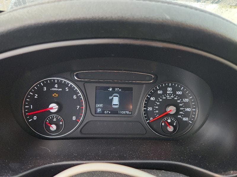 2020 KIA SORENTO S 9