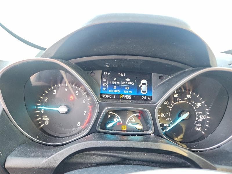 2017 FORD ESCAPE SE 9