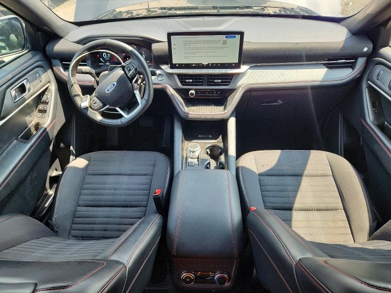 2025 FORD EXPLORER ST-LINE 8