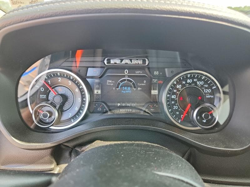 2019 RAM 1500 LARAMIE 9