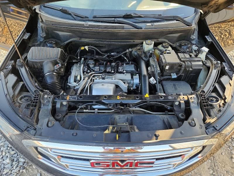 2018 GMC TERRAIN SLT 11