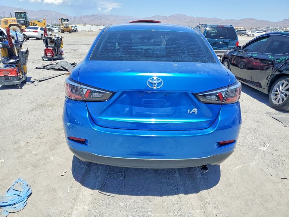 2017 TOYOTA YARIS IA BASE 6