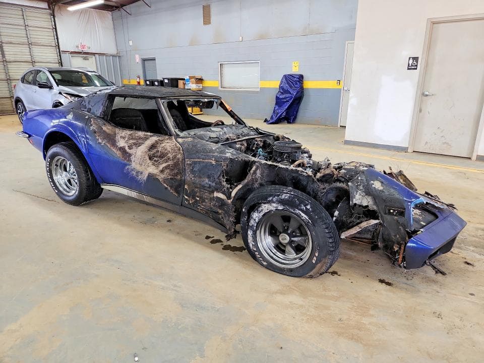 1973 CHEVROLET CORVETTE 4