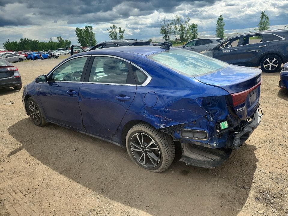 2023 KIA FORTE EX 2