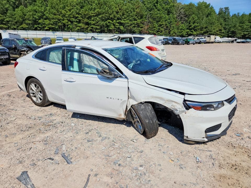 2017 CHEVROLET MALIBU LT 4