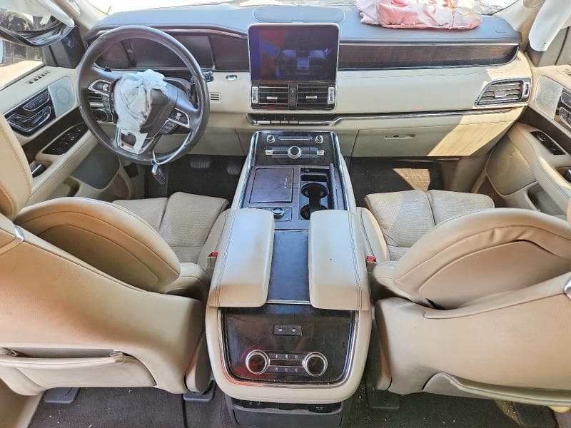 2020 LINCOLN NAVIGATOR L RESERVE 8