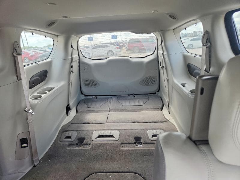 2017 CHRYSLER PACIFICA TOURING L PLUS 10