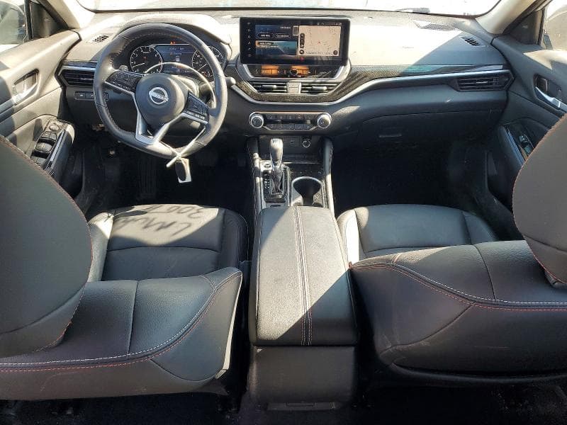 2024 NISSAN ALTIMA SR 8