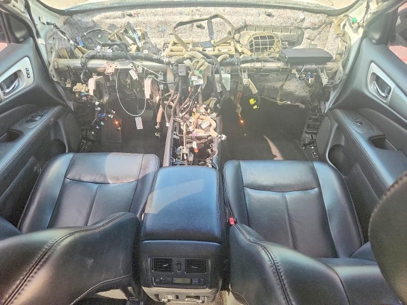 2018 NISSAN PATHFINDER SL 8