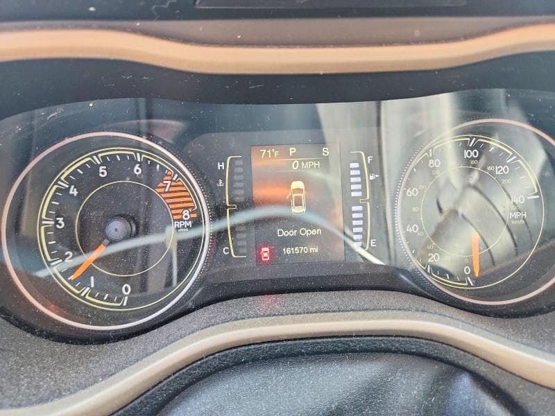 2017 JEEP CHEROKEE LATITUDE 9