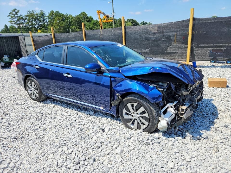 2019 NISSAN ALTIMA S 4