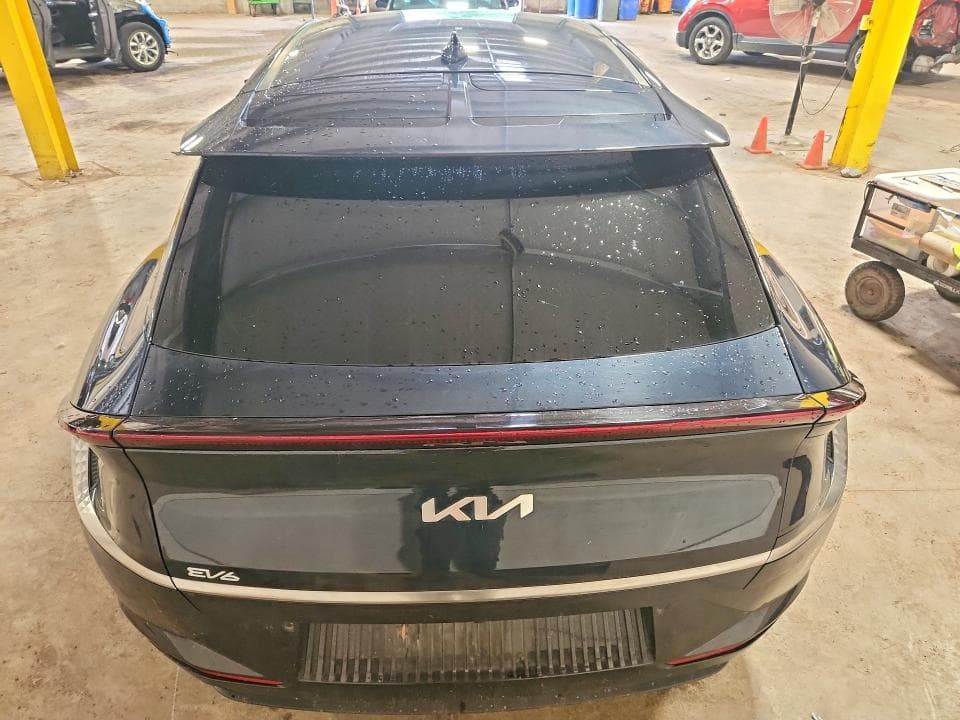 2024 KIA EV6 WIND 6
