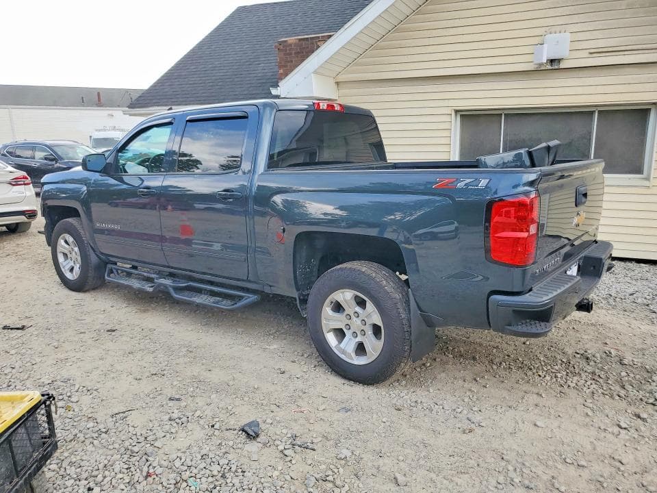 2018 CHEVROLET SILVERADO K1500 LT 2