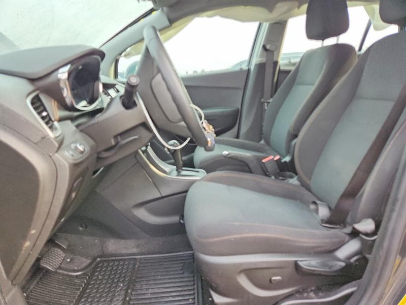 2020 CHEVROLET TRAX LS 7