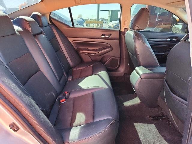 2022 NISSAN ALTIMA SR 10