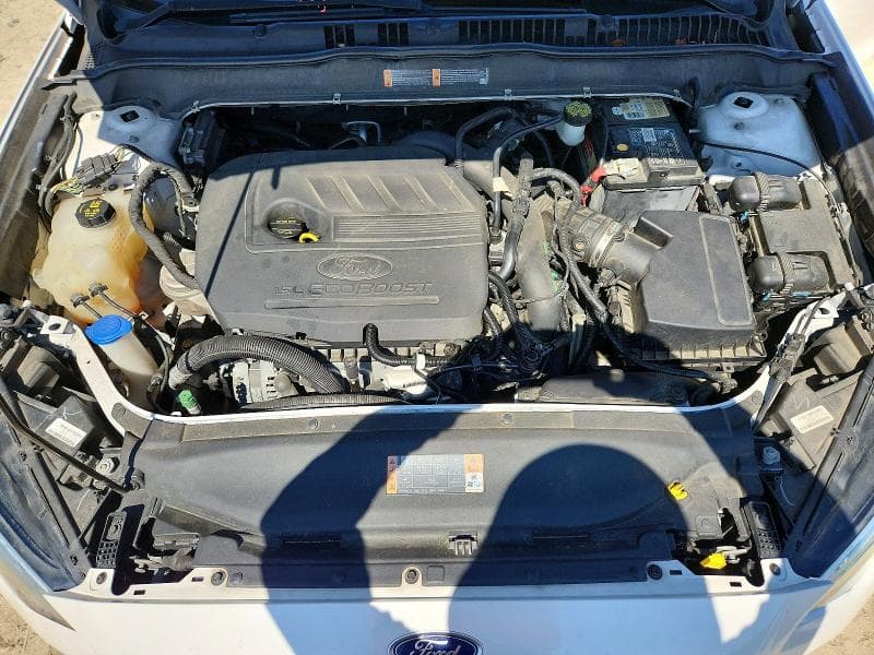 2017 FORD FUSION SE 11