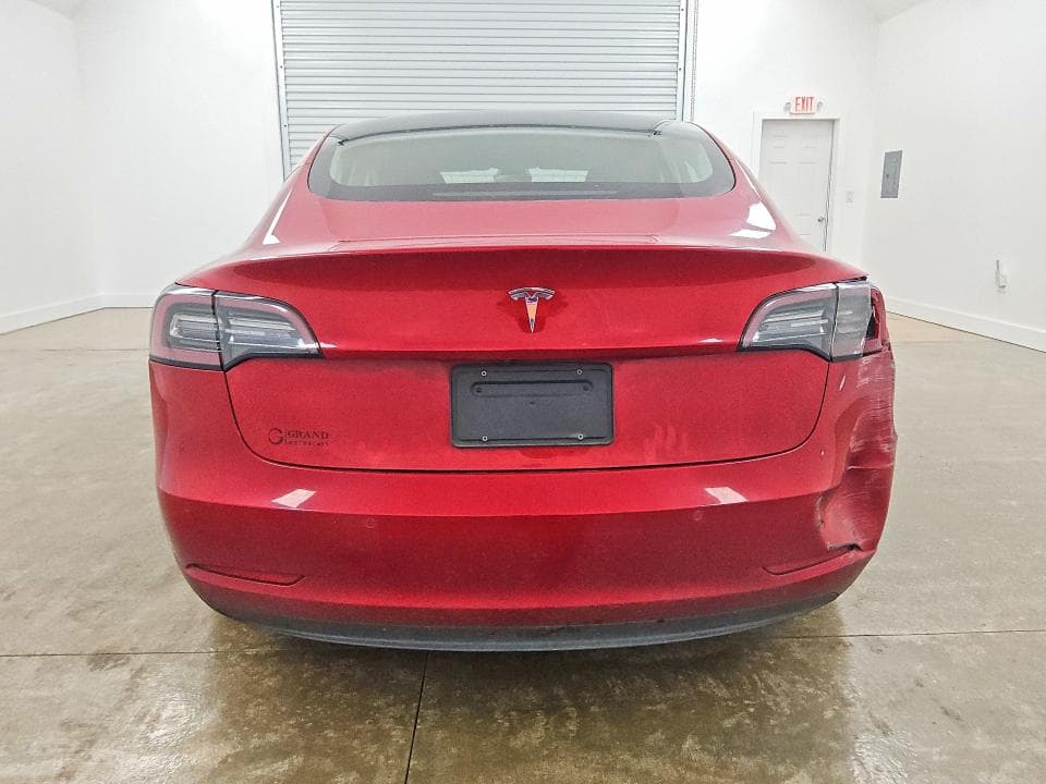 2019 TESLA MODEL 3 6