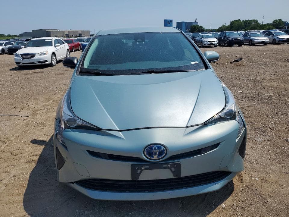 2018 TOYOTA PRIUS TWO 5