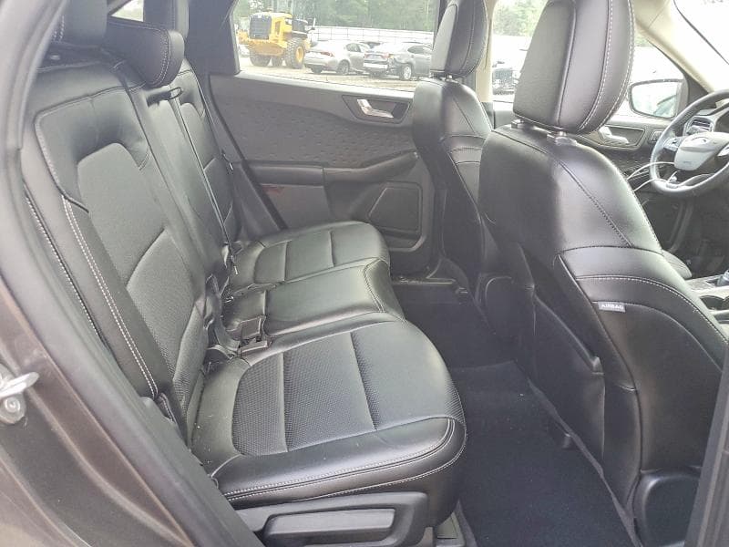 2020 FORD ESCAPE TITANIUM 11