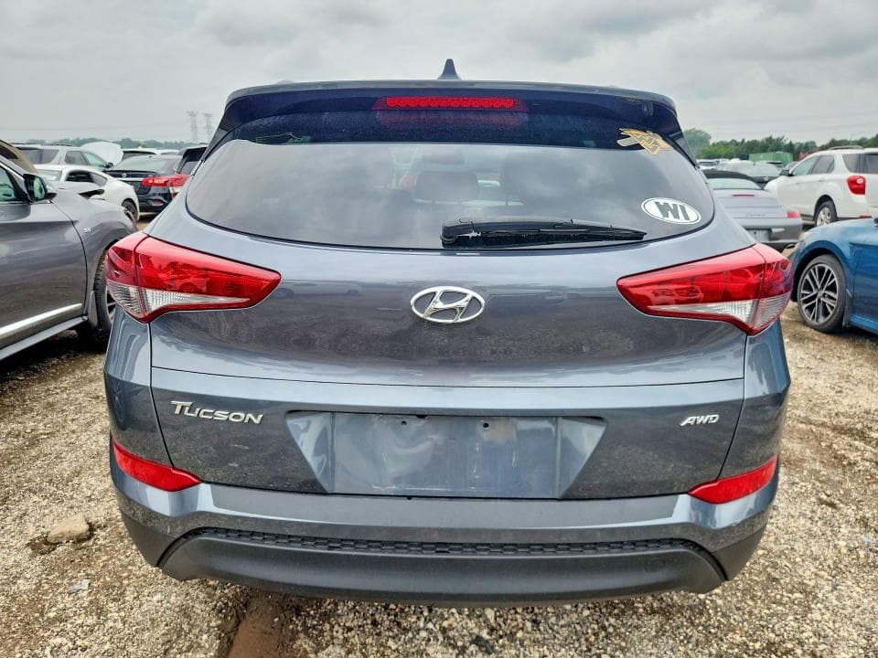 2017 HYUNDAI TUCSON SE PLUS 6
