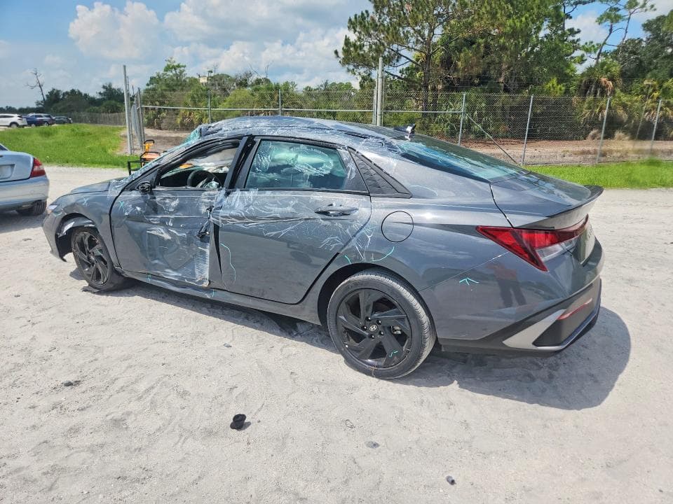 2026 HYUNDAI ELANTRA SEL SPORT 2