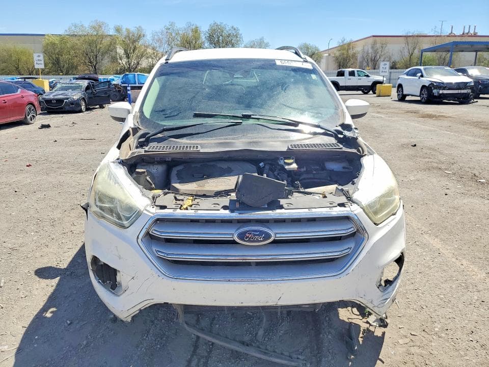 2018 FORD ESCAPE SEL 5